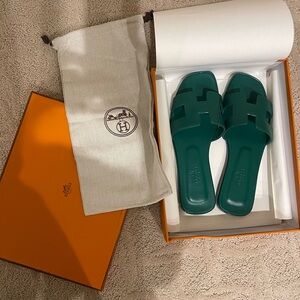 Hermes Oran sandal green